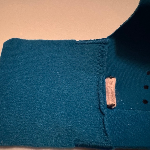 Victoria Secret Featherweight Max™ Sports Bras Size 34DD  (lot of 7) - Picture 9 of 9